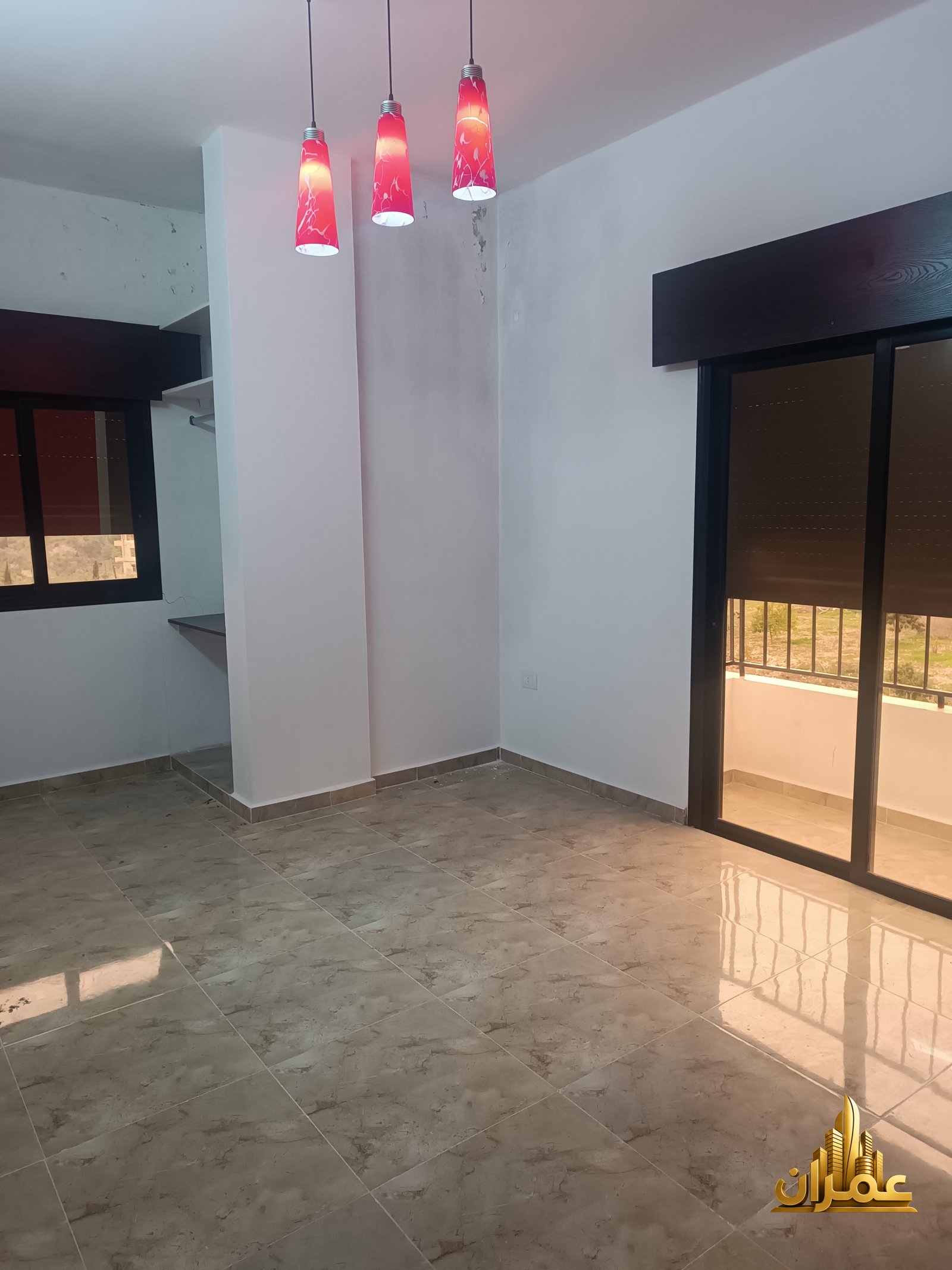 شقة سكنية بإطلالة على البحيرات